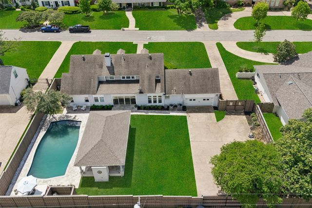 7439 Stonecrest Drive, Dallas, TX 75254