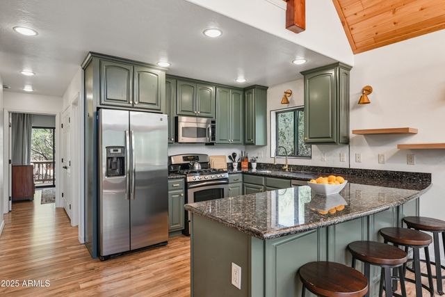 2688 DEER Path, Happy Jack, AZ 86024