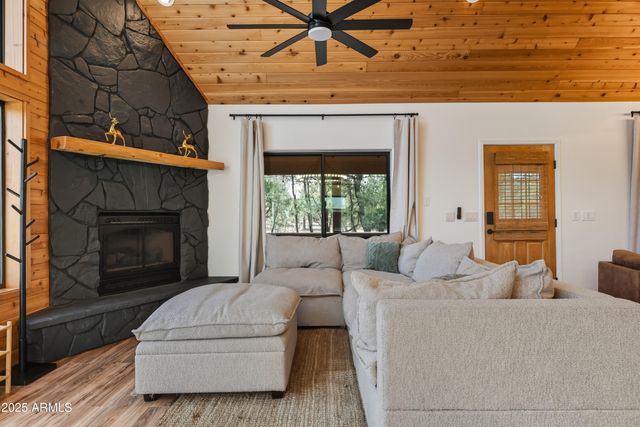 2688 DEER Path, Happy Jack, AZ 86024