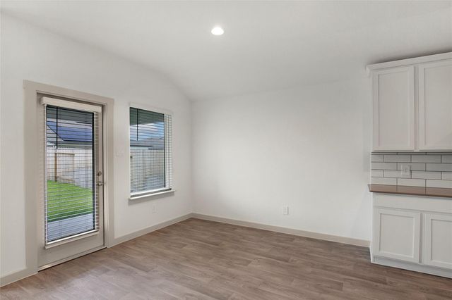 235 John House Ln, Rosharon, TX 77583