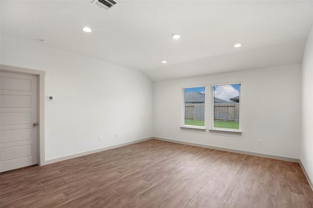 235 John House Ln, Rosharon, TX 77583