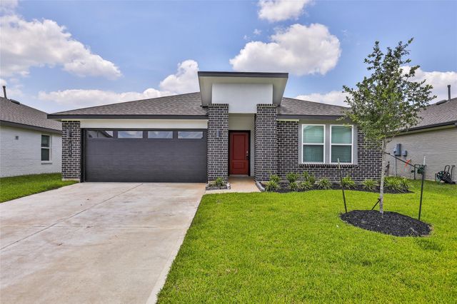 235 John House Ln, Rosharon, TX 77583