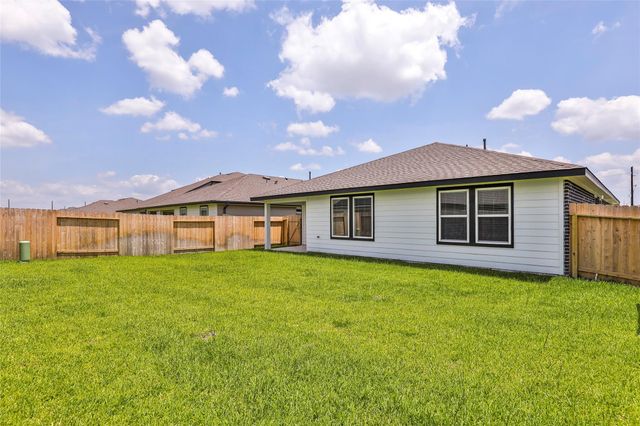 235 John House Ln, Rosharon, TX 77583