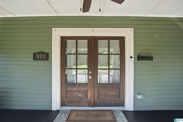 933 52ND WAY N, Birmingham, AL 35212