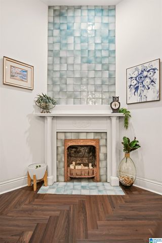 933 52ND WAY N, Birmingham, AL 35212
