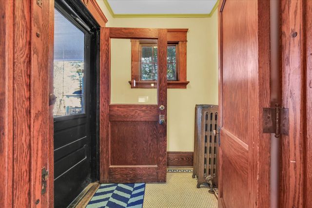 209 W CALIFORNIA Avenue, Urbana, IL 61801