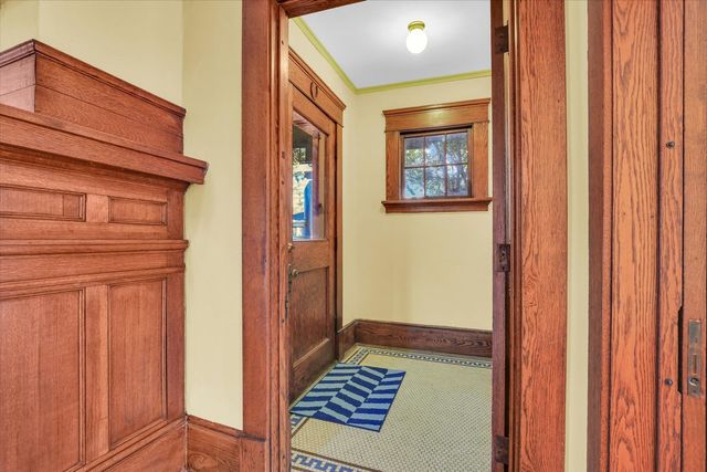 209 W CALIFORNIA Avenue, Urbana, IL 61801