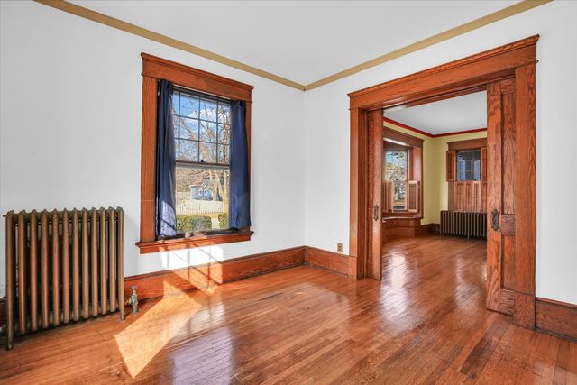 209 W CALIFORNIA Avenue, Urbana, IL 61801