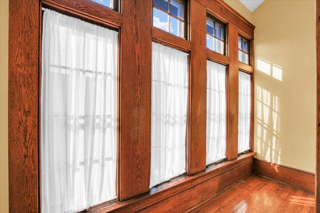 209 W CALIFORNIA Avenue, Urbana, IL 61801