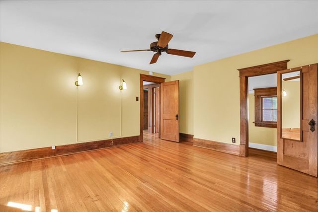 209 W CALIFORNIA Avenue, Urbana, IL 61801