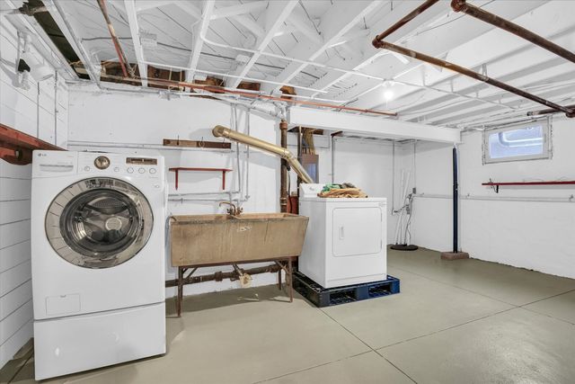 209 W CALIFORNIA Avenue, Urbana, IL 61801