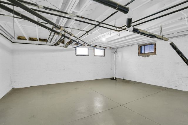 209 W CALIFORNIA Avenue, Urbana, IL 61801