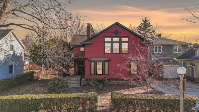 209 W CALIFORNIA Avenue, Urbana, IL 61801