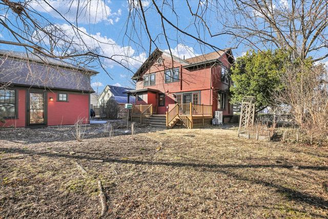 209 W CALIFORNIA Avenue, Urbana, IL 61801