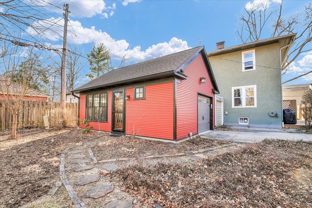 209 W CALIFORNIA Avenue, Urbana, IL 61801