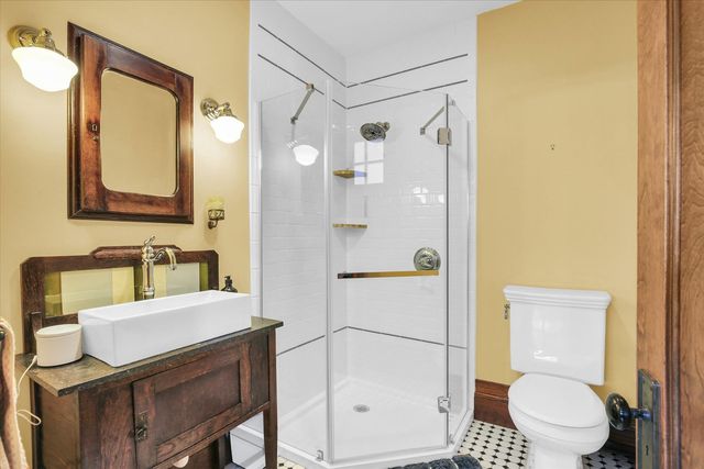 209 W CALIFORNIA Avenue, Urbana, IL 61801