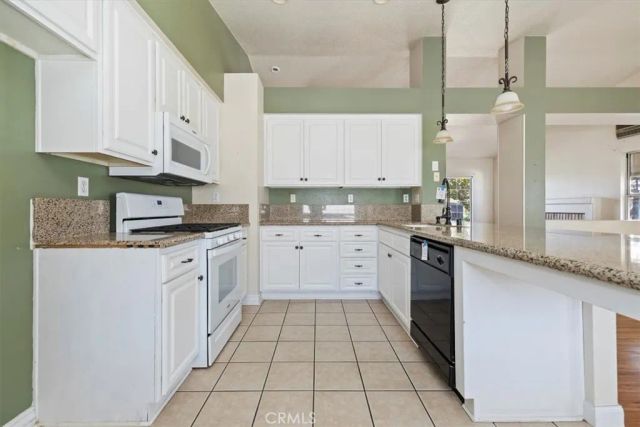 12441 Petaluma, Victorville, CA 92392