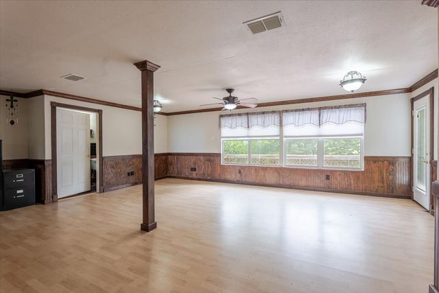 2400 Carter Road, Springtown, TX 76082