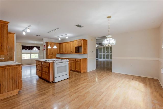 2400 Carter Road, Springtown, TX 76082