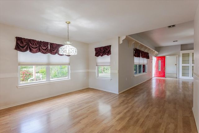 2400 Carter Road, Springtown, TX 76082