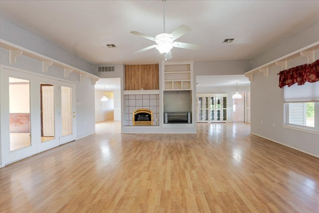 2400 Carter Road, Springtown, TX 76082