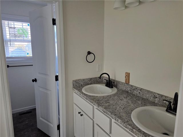 1734 Elderberry Lane, Ottawa, KS 66067