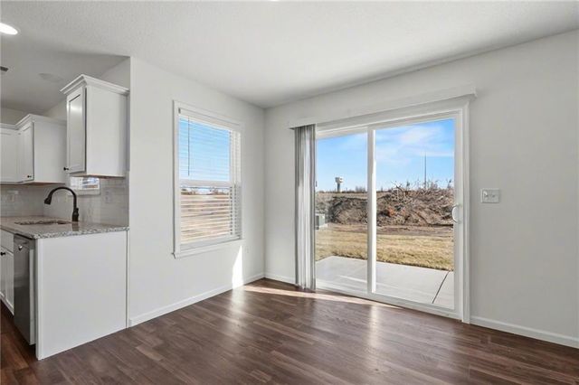 1734 Elderberry Lane, Ottawa, KS 66067