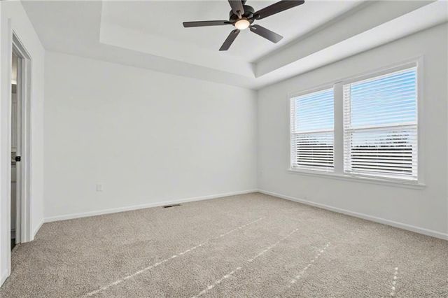 1734 Elderberry Lane, Ottawa, KS 66067