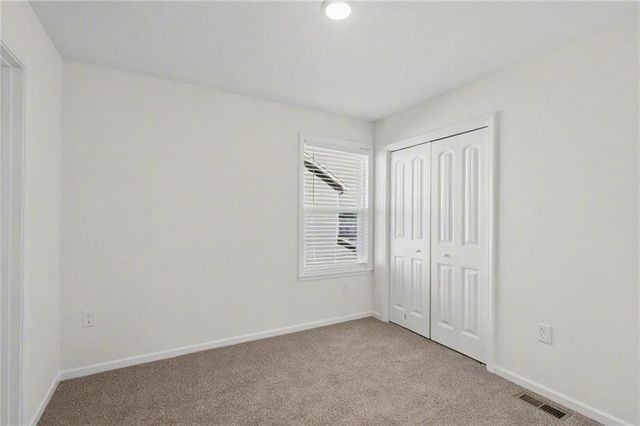 1734 Elderberry Lane, Ottawa, KS 66067