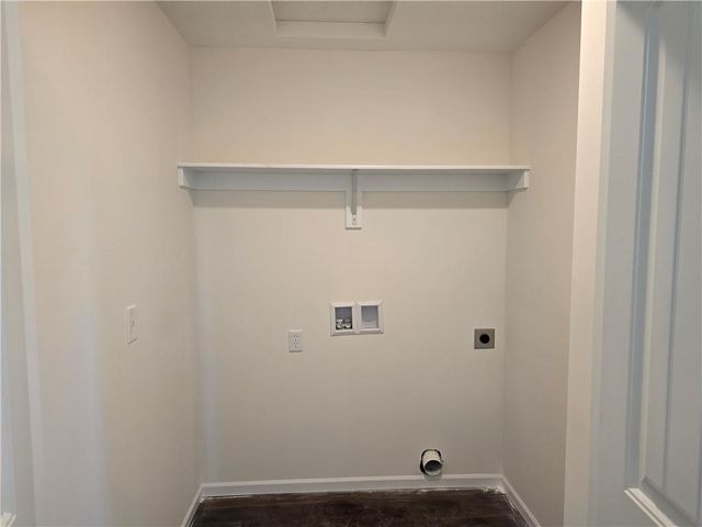 1734 Elderberry Lane, Ottawa, KS 66067