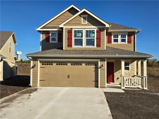 1734 Elderberry Lane, Ottawa, KS 66067