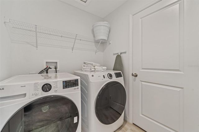 1621 SANIBEL DRIVE, Davenport, FL 33896