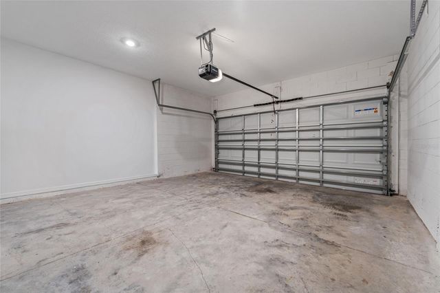 1621 SANIBEL DRIVE, Davenport, FL 33896