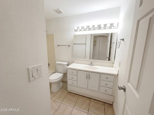 4902 W WINDROSE Drive, Glendale, AZ 85304