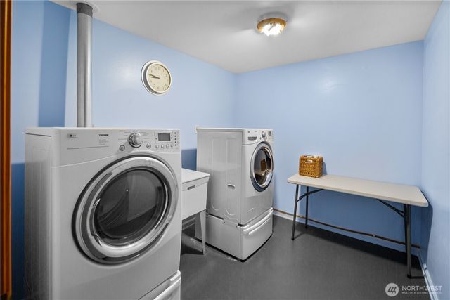 22516 100th Place SW, Vashon, WA 98070