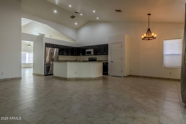 3125 E COTTONWOOD Lane, Phoenix, AZ 85048
