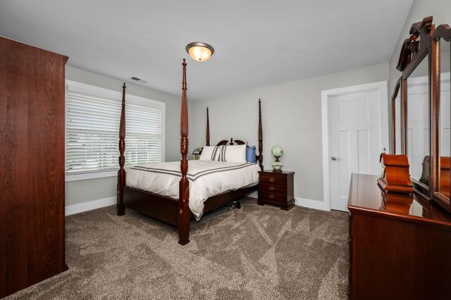 1553 North Side Dr, Murfreesboro, TN 37130
