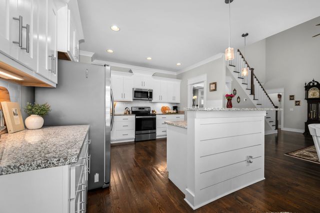1553 North Side Dr, Murfreesboro, TN 37130