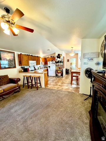 1557 HARVEST ST, Salt Lake City, UT 84116