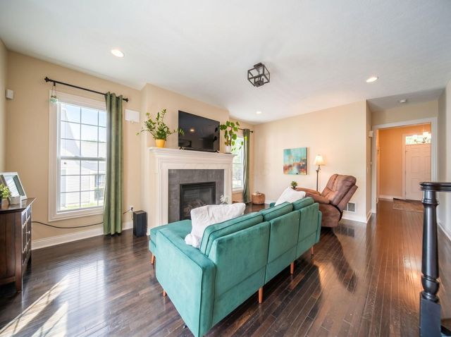 8121 Griswold Drive, New Albany, OH 43054