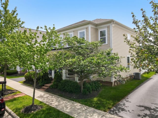 8121 Griswold Drive, New Albany, OH 43054