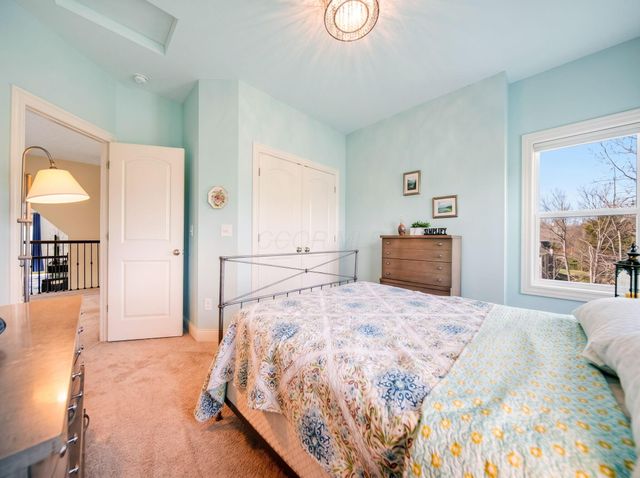 8121 Griswold Drive, New Albany, OH 43054