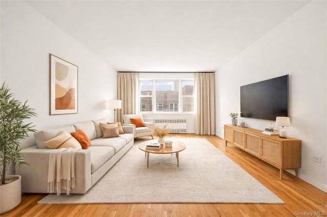 110-15 71 Road 6J, Forest Hills, NY 11375