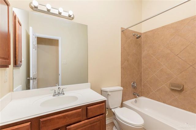 3603 Grand Canal Drive, Mission, TX 78572