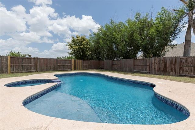 3603 Grand Canal Drive, Mission, TX 78572