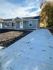 122A Cottage Street, Auburn, NY 13021