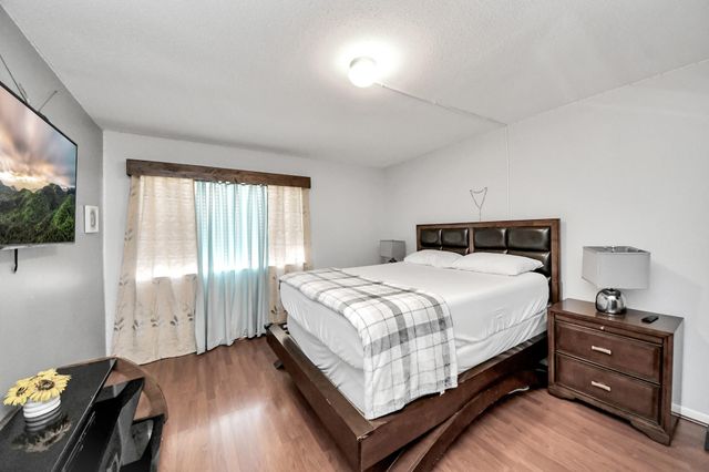 1532 Prairie Grove Drive, Houston, TX 77077