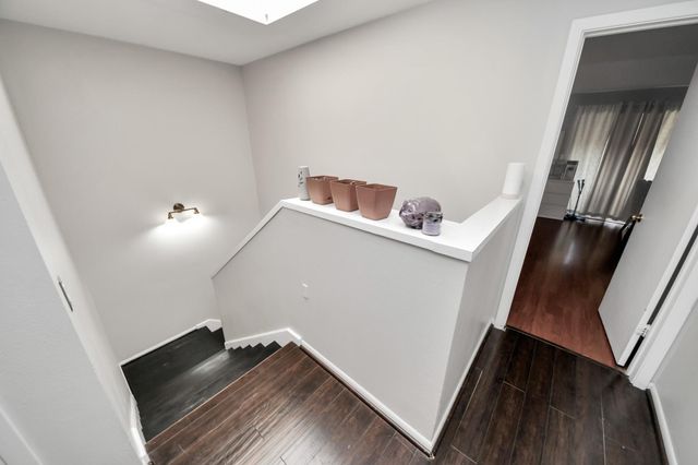 1532 Prairie Grove Drive, Houston, TX 77077