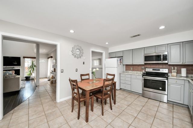 1532 Prairie Grove Drive, Houston, TX 77077