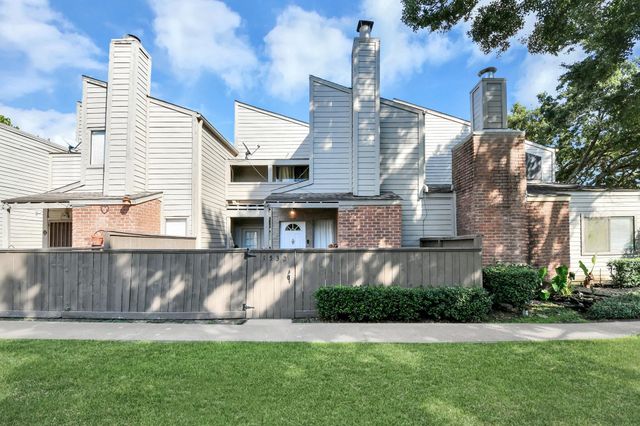 1532 Prairie Grove Drive, Houston, TX 77077